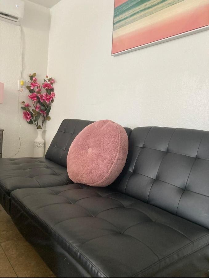 Cozy Studio…With Private Entrance Λας Βέγκας Εξωτερικό φωτογραφία